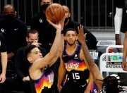 开云体育-包含转会期菲尼克斯太阳调整名单以备CBA季后赛，调整名单环节打磨，目标明确，年轻球员得到机会的词条